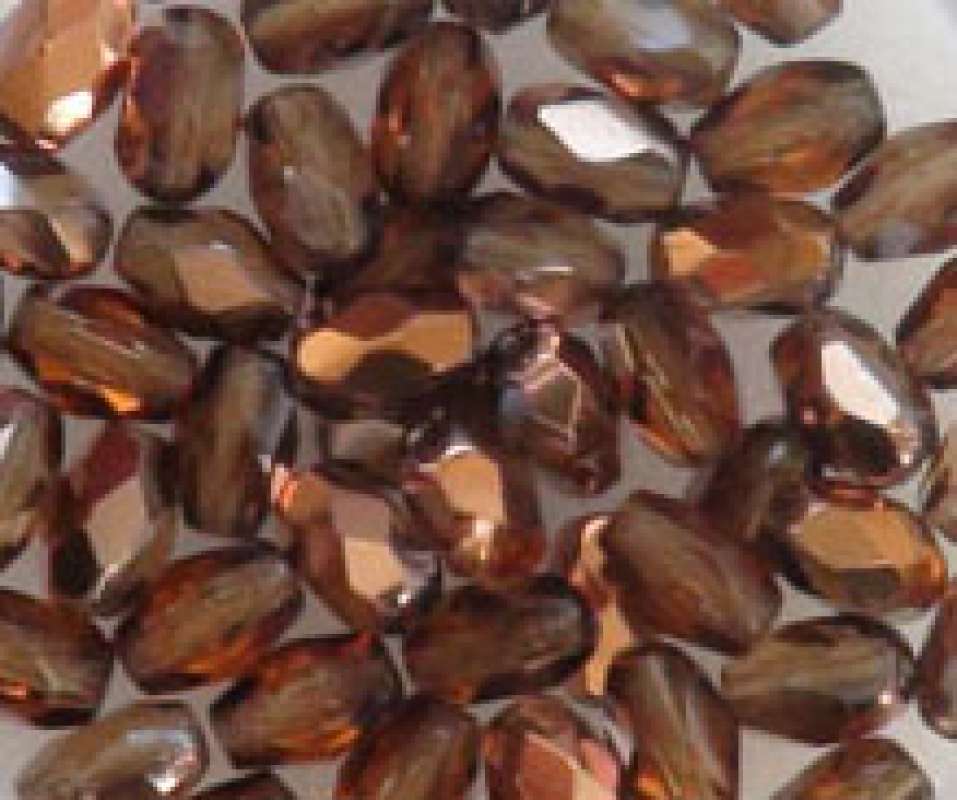 Glas-Schliffolive 6x4mm nougat irisierend