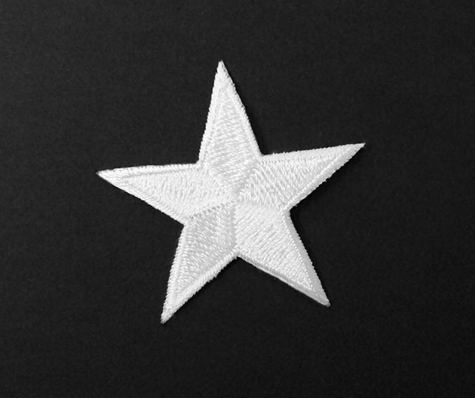Stickmotiv Stern 4,5cm in weiß